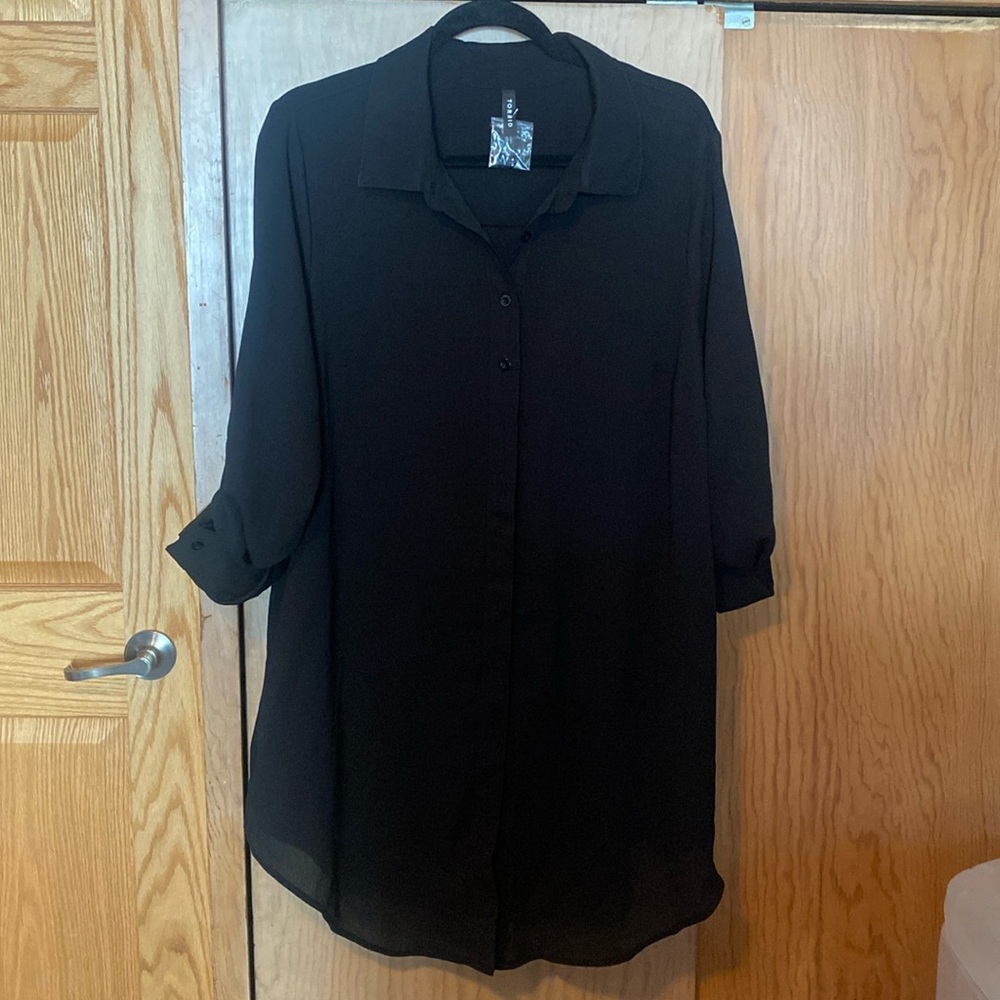 Torrid Black swimsuit cover up, size 1